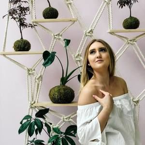 Meet your Posher, Olivia